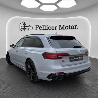 Audi RS4 2019