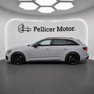 Audi RS4 2019