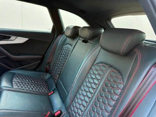 Audi RS4 2019