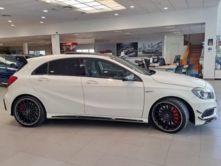 Mercedes-Benz Clase A 45 AMG 4 MATIC-2014