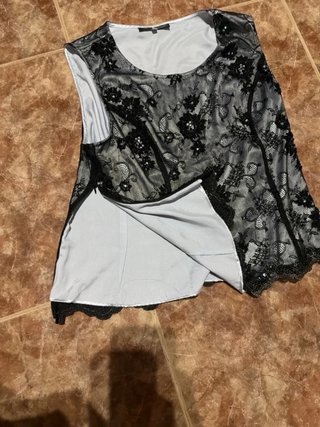 Camiseta encaje floral sin mangas mujer