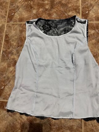 Camiseta encaje floral sin mangas mujer