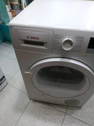 Secadora Bosch Serie 4 8kg bomba de calor a++