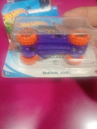 10 Hot Wheels TH