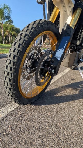 Voge 800Ds Rally 25