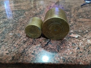 2 Antiche Bilance in Bronzo da 2kg e 500g