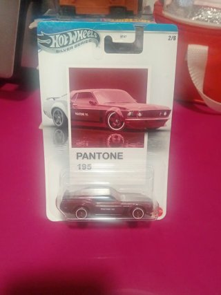 4 Hot Wheels Pantone Colección
