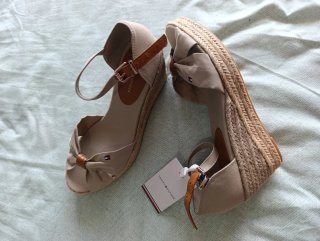 Sandalias Tommy Hilfiger Beige Talla 38