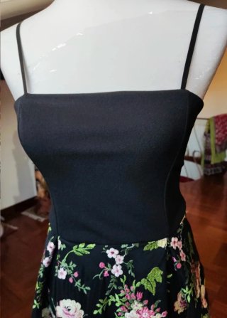 Abito donna nero con fiori