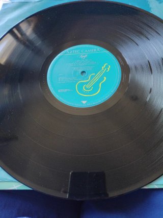 LP Aztec Camera Knife