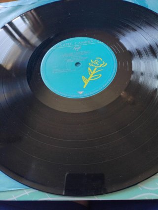LP Aztec Camera Knife