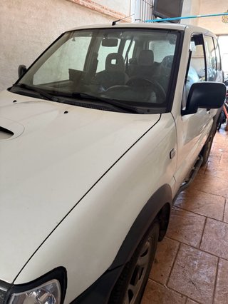 Nissan Terrano II 2002