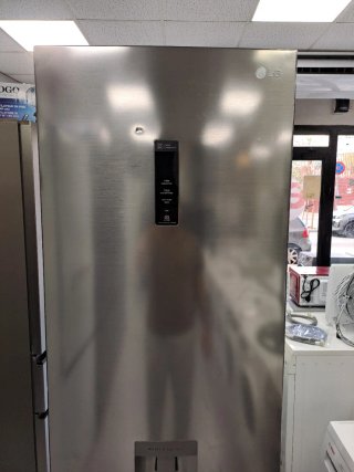 Nevera LG Dispensador de agua nofrost