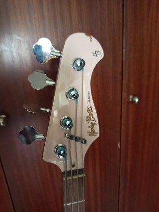 Bajo Eléctrico