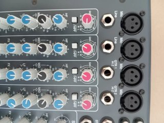 Mesa de mezclas Allen & Heath ZED-10