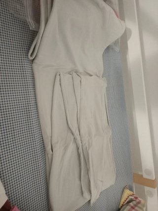 Portabebés gris con dibujos