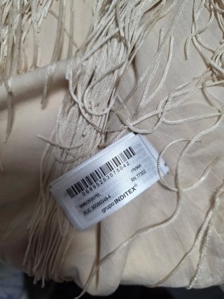 Chaqueta Zara bordada flecos T/L