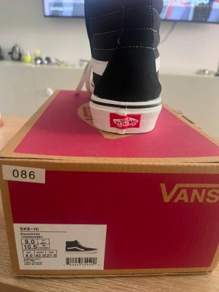 Zapatillas Vans Sk8-Hi Negras y Blancas