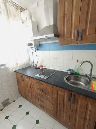 Piso en alquiler en El Juncal - Av. de la Paz en Sevilla