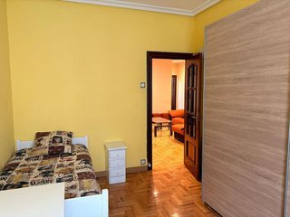 Piso en alquiler en Laviada en Gijón