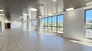 Oficina en alquiler en Les Planes en Sant Joan Despí