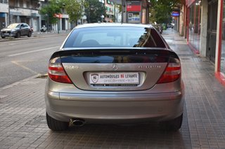 Mercedes-Benz Clase C 2007