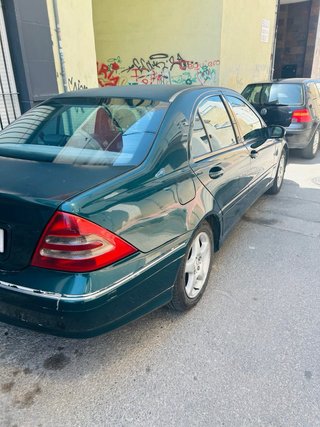 Mercedes-Benz Clase C 220