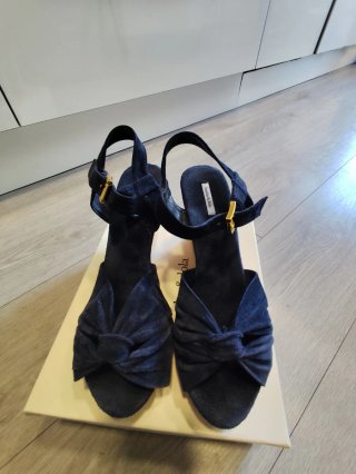 Sandalias Bimba y Lola Azul Talla 40(es 40 pequeño