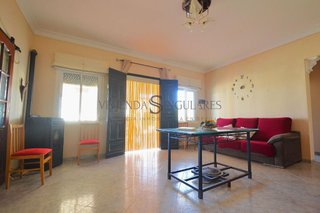 Chalet en venta en Carmona
