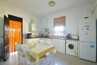 Chalet en venta en Carmona