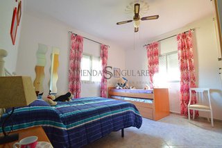 Chalet en venta en Carmona