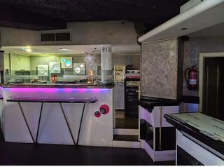 Local comercial en venta en Puerto Marina en Benalmádena