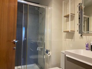 Oficina en alquiler en Casagemes - Canyadó en Badalona