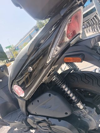 Kymco Agility City 125cc Negra
