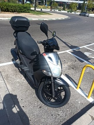 Kymco Agility City 125cc Negra
