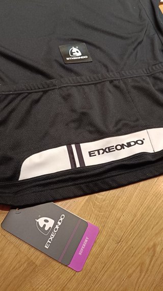 Maillot ciclismo Etxeondo
