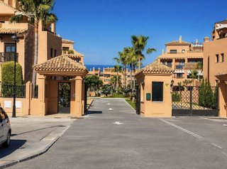 Piso en alquiler en Centro Urbano en Estepona