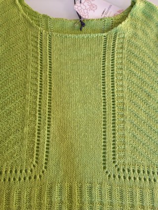 Top verde punto flecos talla S