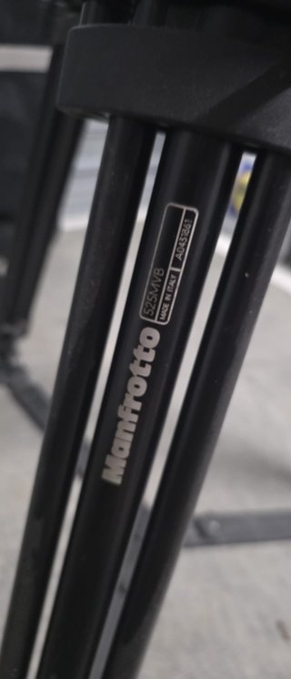 Trípode Manfrotto 525MVB + Rótula 501