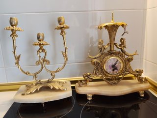 Reloj y Candelabros Bronce Antiguos. Sirenita.