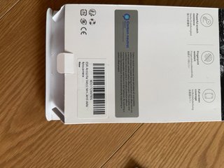 5 protectores ESR iPhone 15 Pro Max + extras
