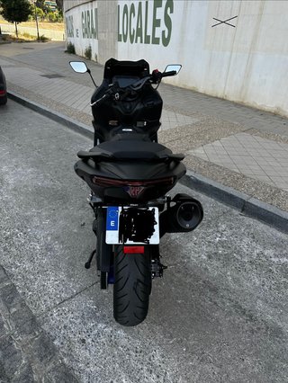 Yamaha TMAX 2025 Negra