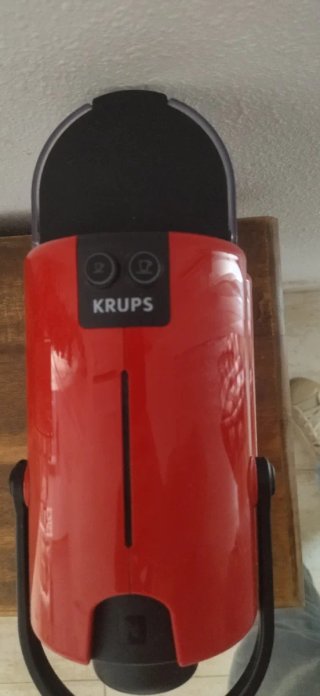 Cafetera Nespresso Krups Roja