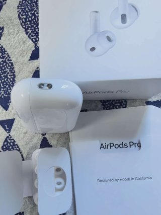 AirPods Pro 3 auricolari per donna
