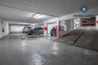 Garaje en venta en Camino de Ronda - Rosaleda en Granada