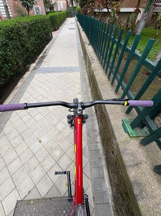 Bicicleta Dirt Jump GT La bomba