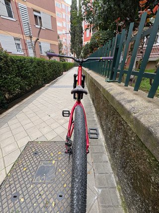Bicicleta Dirt Jump GT La bomba