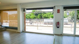 Local comercial en alquiler en Catalunya - Fontetes en Cerdanyola del Vallès