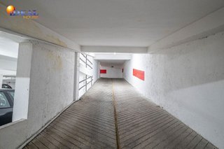 Garaje en venta en Camino de Ronda - Rosaleda en Granada