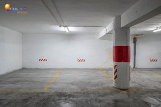Garaje en venta en Camino de Ronda - Rosaleda en Granada